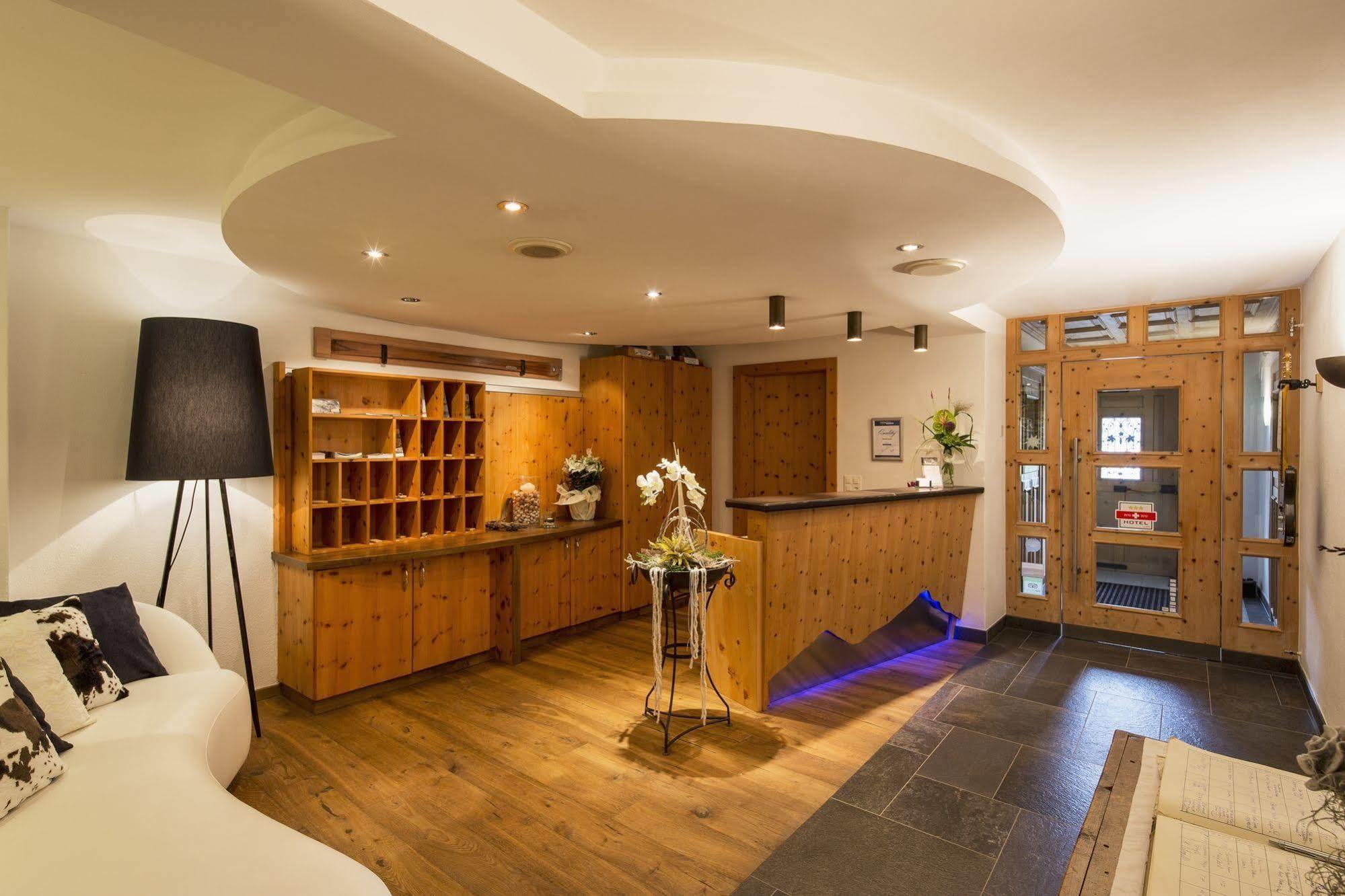 Laret Private Boutique Hotel - Adults Only 삼나운 외부 사진
